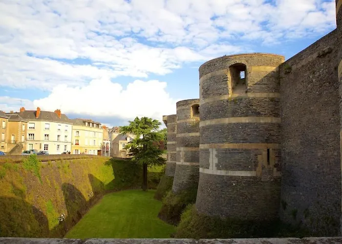 Apartment Centre- Gare - Chateau - Duplex 2 *