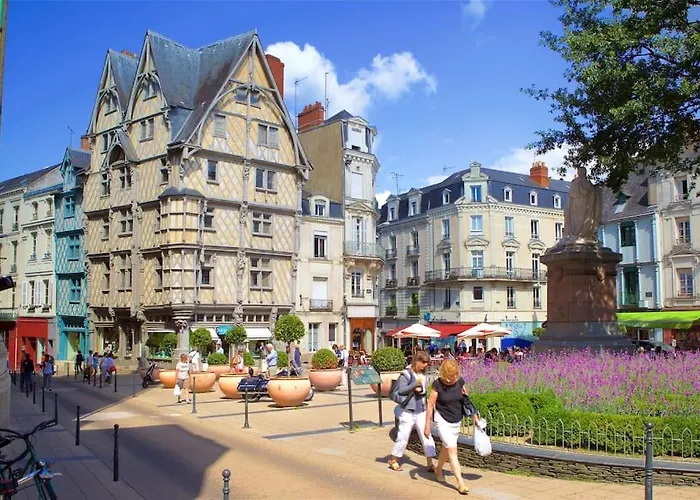 Lägenhet Centre- Gare - Chateau - Duplex 2 *